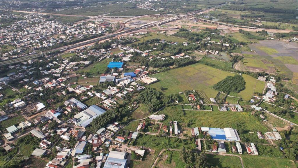 Bán đất mặt tiền 31m đường bê tông khu vực sân bay long thành quy hoạch khu dân cư hiện hữu