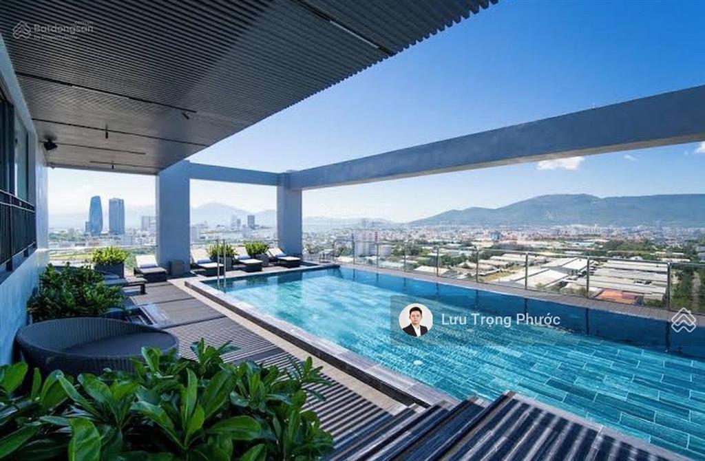 Cần bán khách sạn biển 4 sao vip trục phạm văn đồng, trung tâm du lịch sầm uất đà nẵng