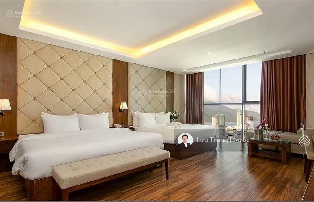 Cần bán khách sạn biển 4 sao vip trục phạm văn đồng, trung tâm du lịch sầm uất đà nẵng