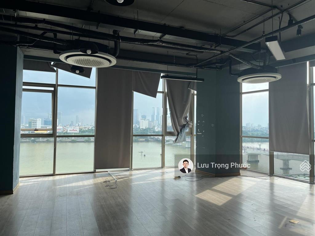 Cho thuê văn phòng hạng a đẳng cấp tại bạch đằng complex, đà nẵng
