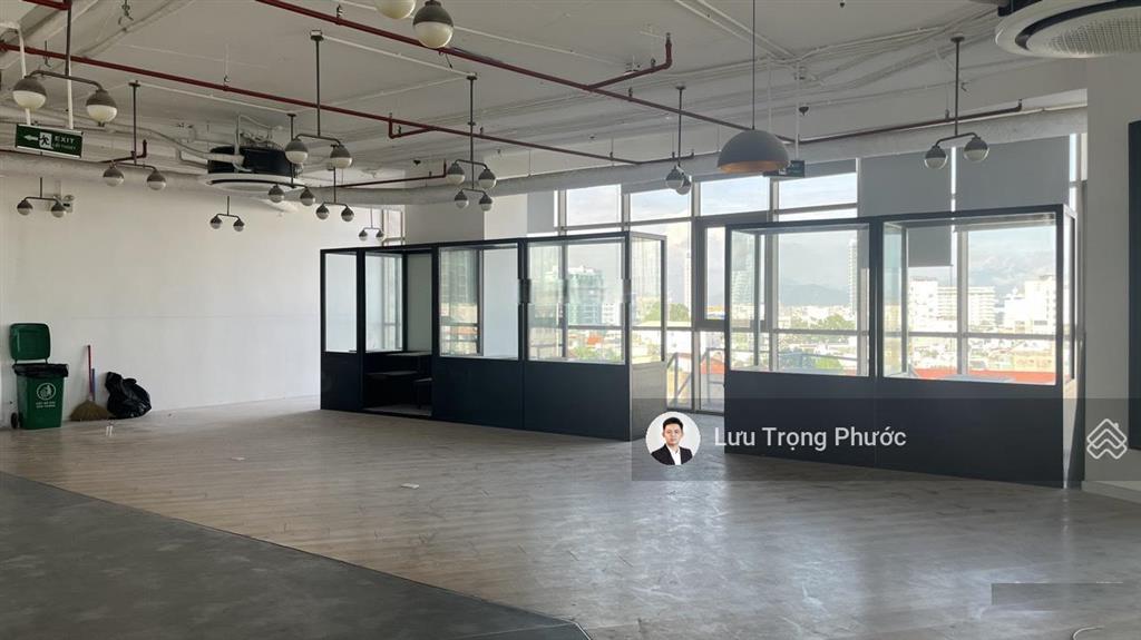 Cho thuê văn phòng hạng a đẳng cấp tại bạch đằng complex, đà nẵng