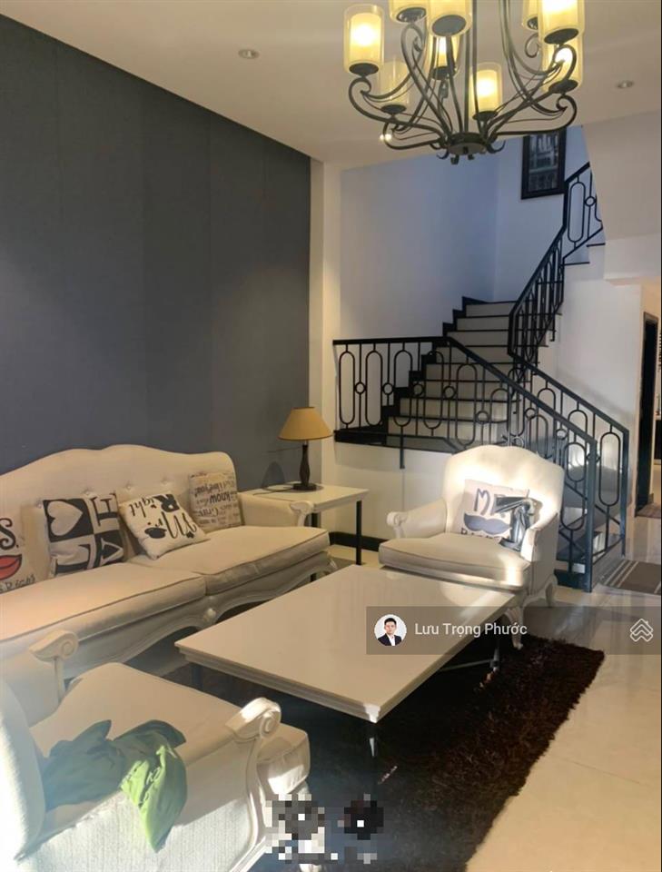 Bán biệt thự euro village 1, đường bằng lăng 3, diện tích 250m², đầy đủ nội thất cao cấp, giá tốt