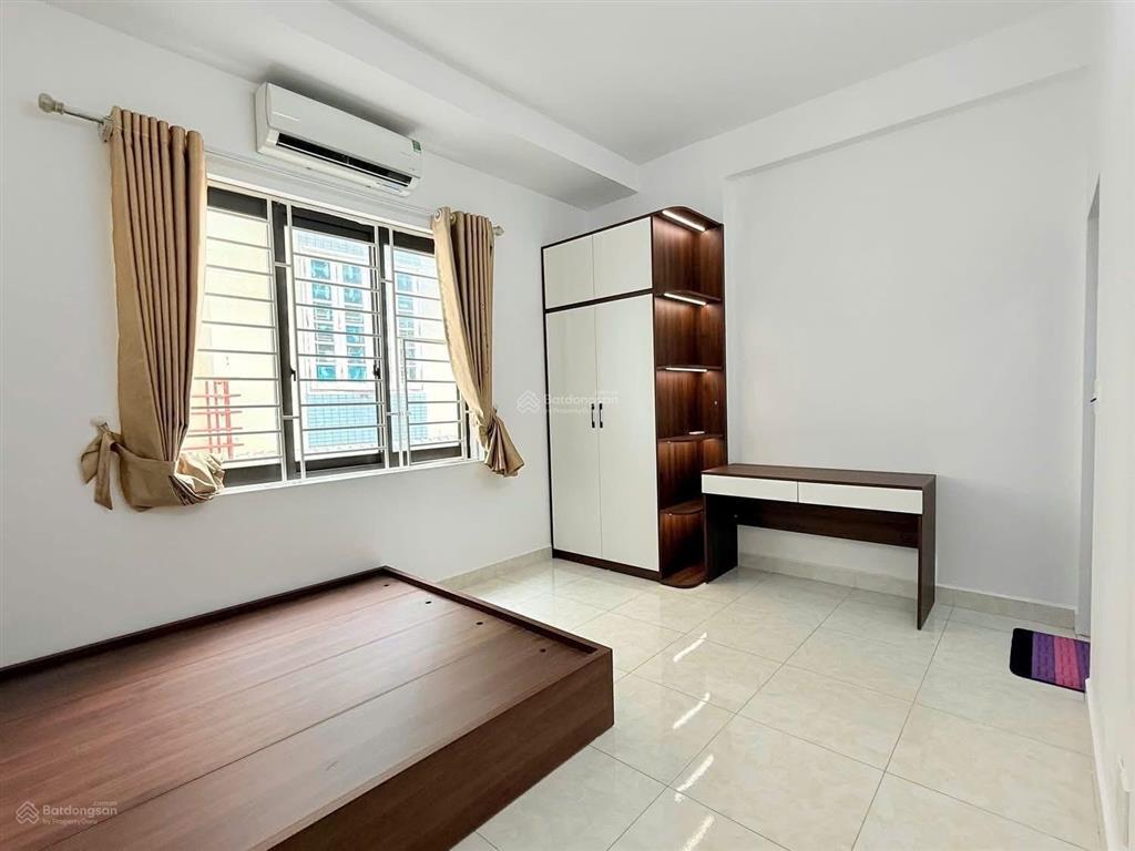 Lô góc văn hương! phố tôn đức thắng, 1 ngoặt ra phố, 100m ra bãi đỗ xe, ngõ ba gác, ở ngay,33m2*4t