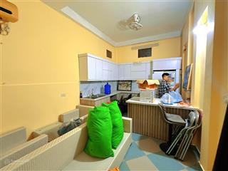 Phố trung liệt, từ phố 1 rẽ là tới nhà, ngõ trước nhà rộng thoáng, ba gác phi, 54m2x4t, tổng 5 ngủ