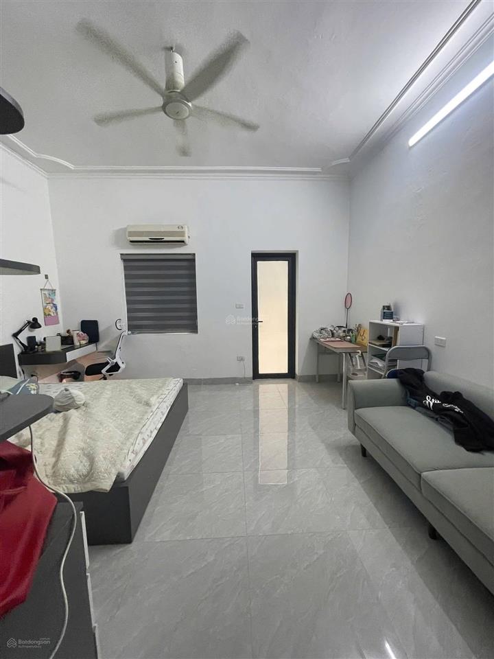 Đặng tiến đông, 50m ra oto, trước nhà sh quay đầu, mặt tiền 4.8m, dân trí cao, 60m2x4t, giá 13.5 tỷ