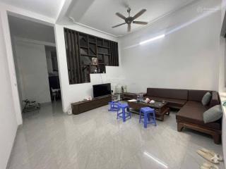 Đặng tiến đông, 50m ra oto, trước nhà sh quay đầu, mặt tiền 4.8m, dân trí cao, 60m2x4t, giá 13.5 tỷ