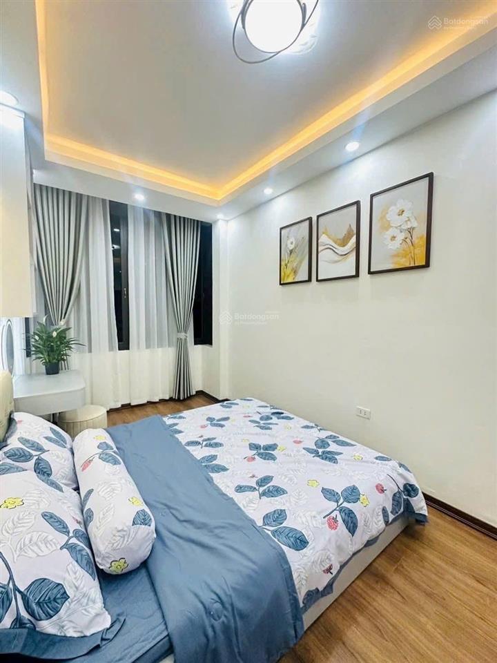 Hiếm phố tây sơn, cạnh đh công đoàn, 2 mặt thoáng, 1bước ra ô tô, gần phố, mới đẹp, 26m2x5t, ko qh
