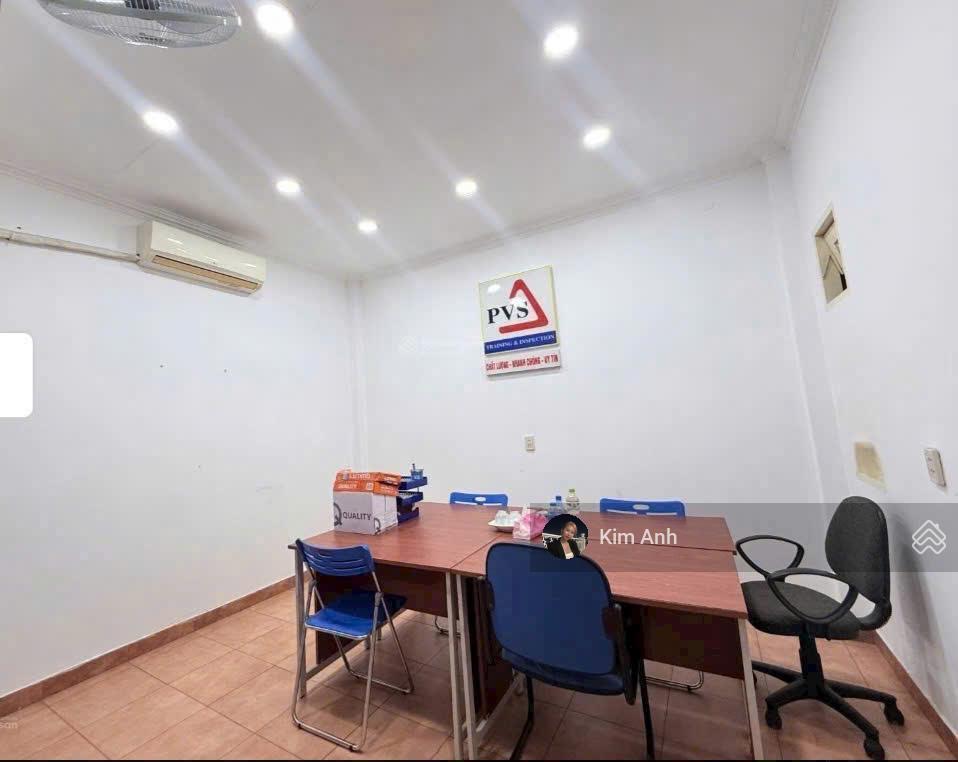 Siêu hiếm! căn biệt thự bề ngang 8m, hướng đông nam sát giga mall thủ đức.