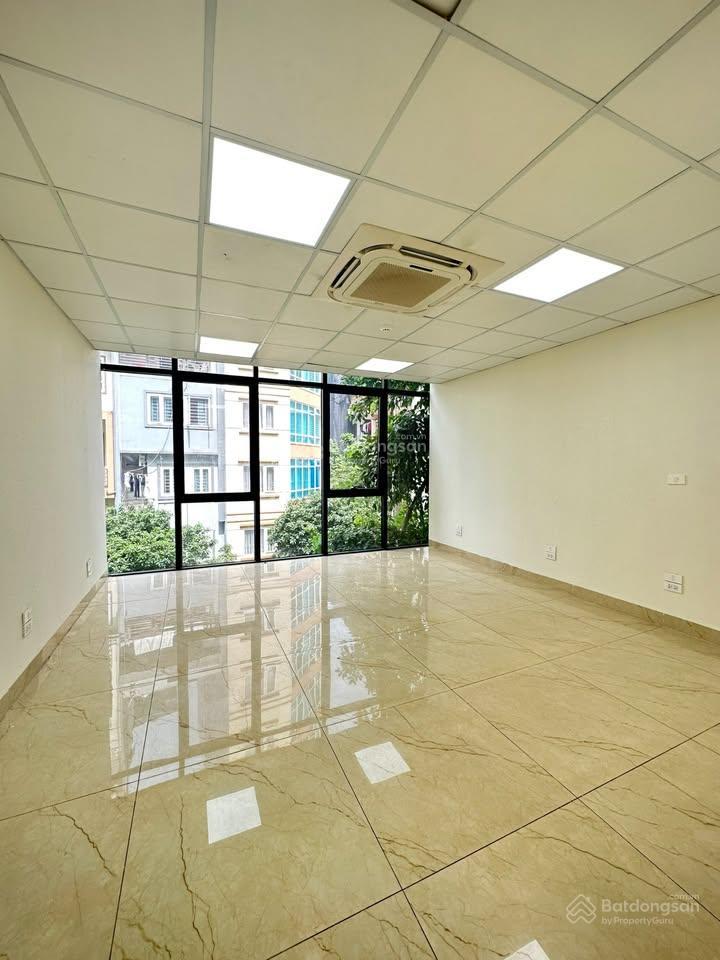 Chính chủ cho thuê văn phòng 50m2 giá 8 triệu tại khuất duy tiến  thanh xuân