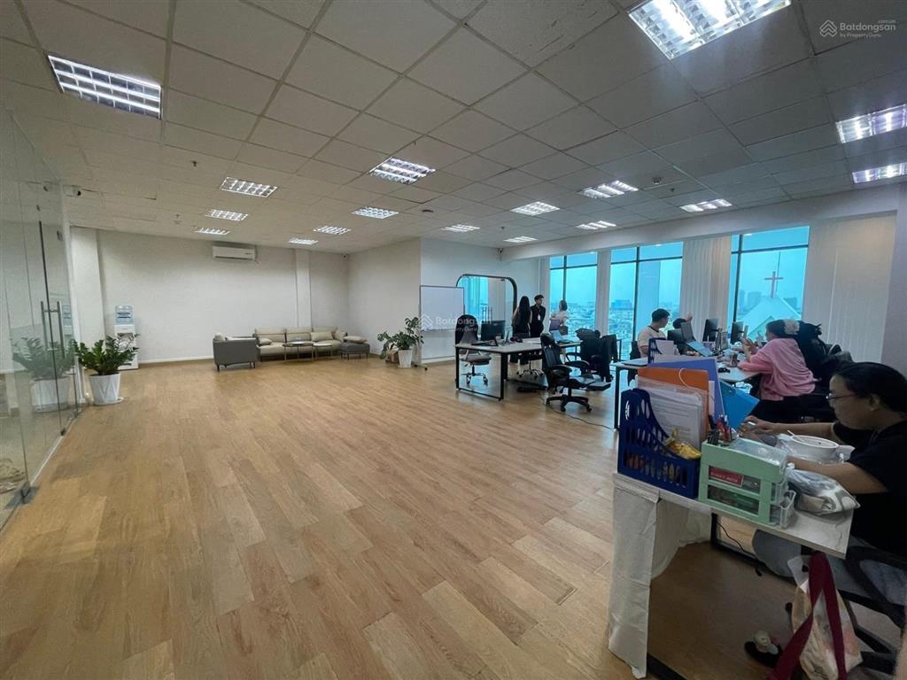 Chính chủ cho thuê văn phòng nguyễn xiển 60m2 giá chỉ 9 triệu/tháng