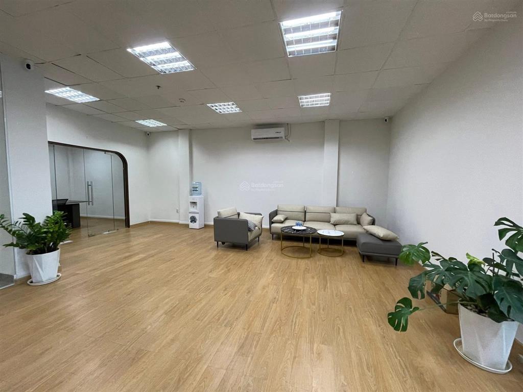 Chính chủ cho thuê văn phòng nguyễn xiển 60m2 giá chỉ 9 triệu/tháng