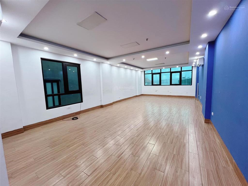 Cho thuê văn phòng nguyễn xiển 50m², giá chỉ 6,5 triệu/tháng. giá tốt, vào làm việc ngay