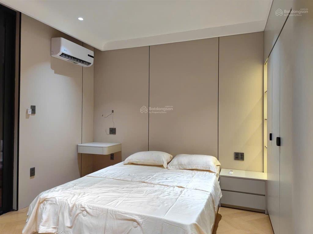 Chính chủ cắt lỗ căn studio panoma 1 view sông hàn tầng 10 giá 2,58 tỷ