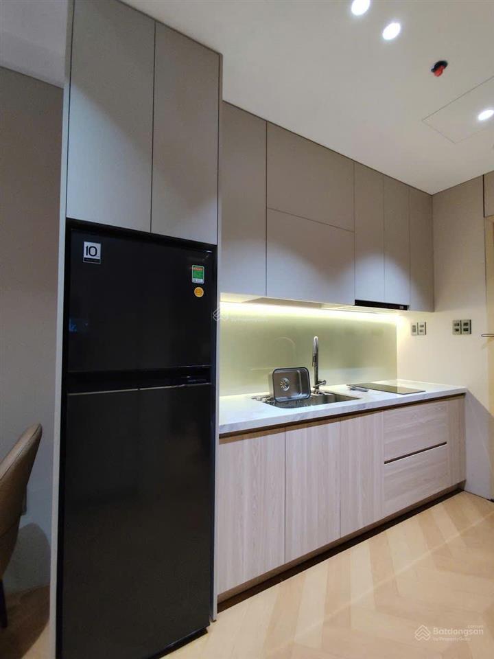 Chính chủ cắt lỗ căn studio panoma 1 view sông hàn tầng 10 giá 2,58 tỷ