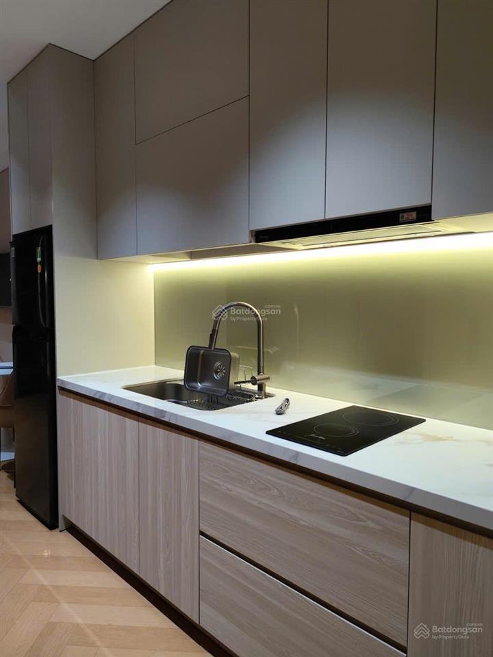 Chính chủ cắt lỗ căn studio panoma 1 view sông hàn tầng 10 giá 2,58 tỷ