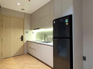 Chính chủ cắt lỗ căn studio panoma 1 view sông hàn tầng 10 giá 2,58 tỷ