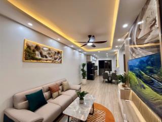 Em cần bán gấp ch 70m2 (2pn 1wc) 5,8 tỷ ,view đẹp tại kđt mễ trì hạ, sẵn sổ, full đồ, có slot