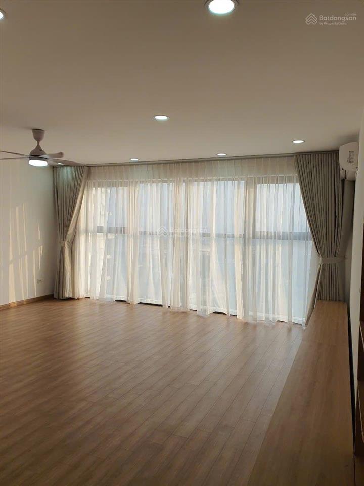 Bán căn góc 3 ngủ iris garden, 135m2 giá 9 tỷ, view pháo hoa cực đẹp, đã sẵn sổ