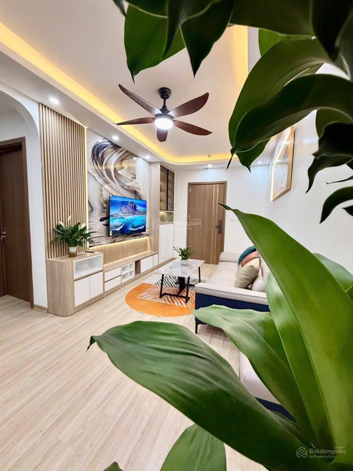 Em cần bán gấp ch 85m2 (3pn 2wc)  5,8 tỷ, view đẹp tại kđt mễ trì hạ, sẵn sổ, full đồ, có slot