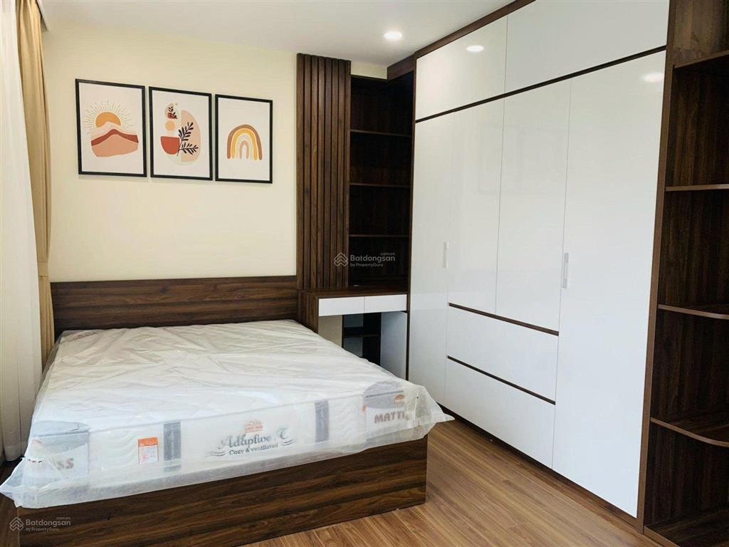 Chính chủ bán ch 3pn, 2wc, 96m2 tại golden park tower, cầu giấy, full đồ, giá 9 tỷ