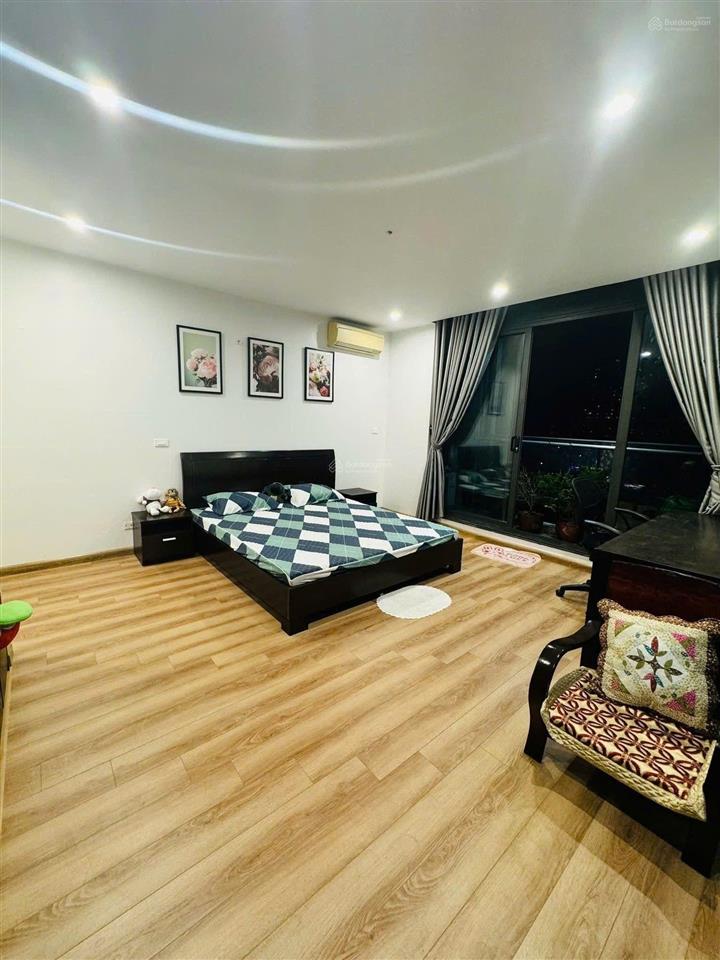 Cần bán căn hộ 172m2  3n + 1,3wc full đồ tại tsq mỗ lao  10,5 tỷ, sẵn sổ giao dịch