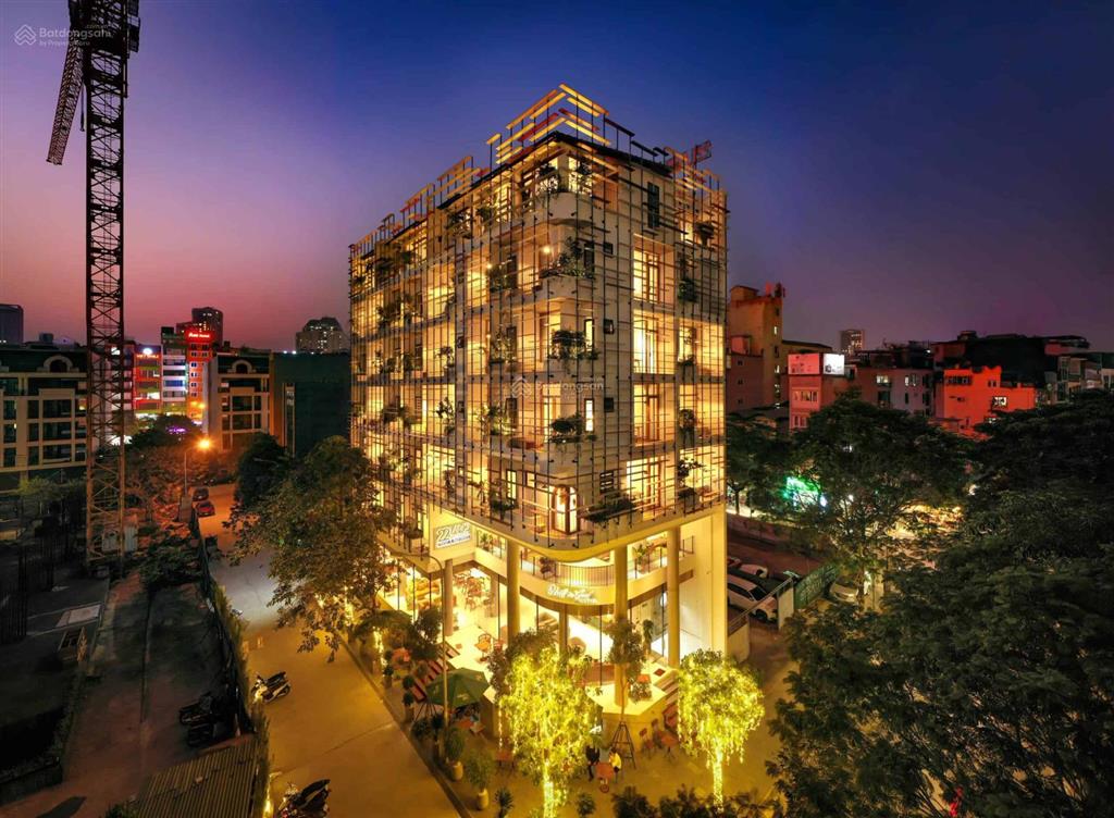 Hiếm, phân lô ô tô tránh vỉa hè phố khúc thừa dụ, cầu giấy 260m mặt tiền 9m xây toà vp, khách sạn
