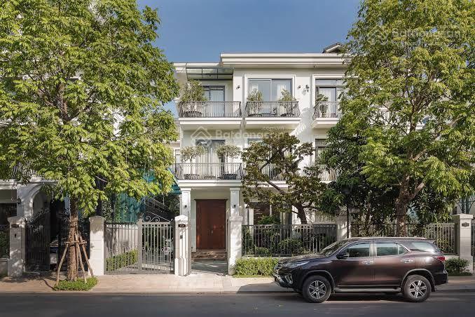 Bán biệt thự vinhomes greenbay mễ trì, nam từ liêm diện tích 155m mt7.5m xây 5t full nội thất