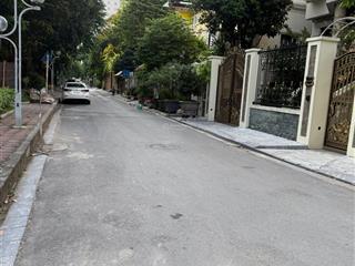 Bán biệt thự kdt mỹ đình 2, trần văn cẩn nam từ liêm dt 200m mt10m xây 4t ở cạnh quan chức 61 tỷ tl