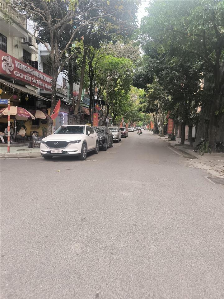 Bán liền kề khu đô thị mỹ đình 1, nam từ liêm dt 120m mt 12m xây 5 tầng full nội thất dân trí cao