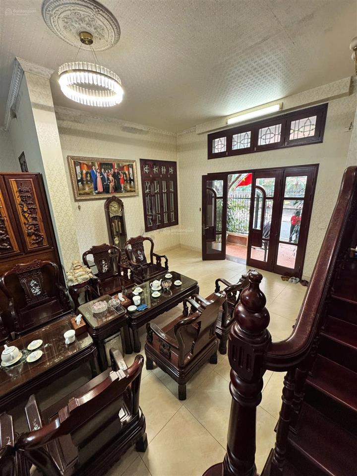 Bán liền kề khu đô thị mỹ đình 1, nam từ liêm dt 120m mt 12m xây 5 tầng full nội thất dân trí cao