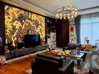 Biệt thự khu mộc lan vinhomes greenbay mễ trì dt 155m mt 7.5m 6t thang máy full nội thất cao cấp