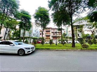 Biệt thự mặt phố bán đảo linh đàm  dt 270m, mặt tiền 13m xây 4t hiện đại, vip, hiếm cực rẻ 79 tỷ