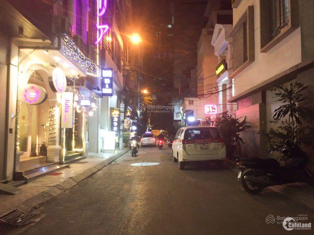 Bán nhà phố linh lang, ba đình phân lô tô tô vào nhà kinh doanh căn hộ cho nhật dt 85m2 xây 3 tầng
