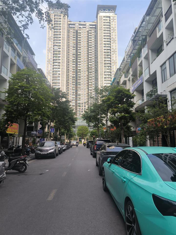 Hàm nghi, nam từ liêm phân lô ô tô tránh vỉa hè kinh doanh thang máy dt 100m mt6m xây 6t cực rẻ.