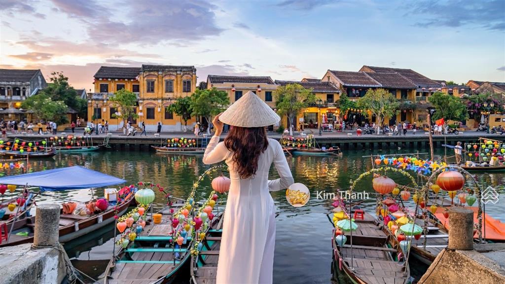 Bán khách sạn trục chính cửa đại, hội an, 50 phòng, đi bộ phố cổ 5 phút