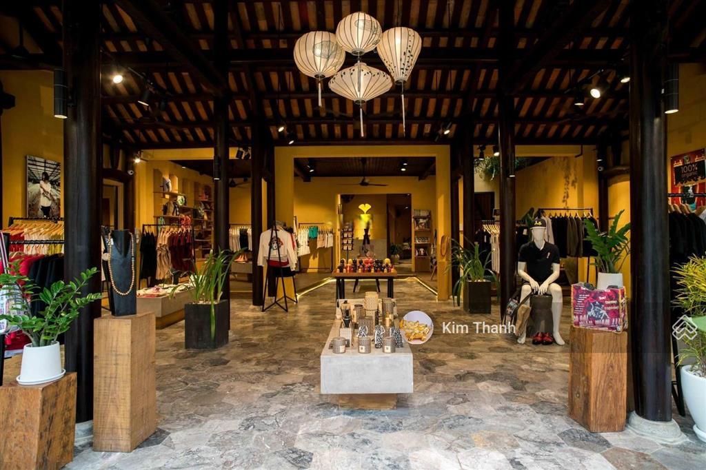 Siêu phẩm nhà cổ trần phú hội an 300m² mặt tiền 10m giá 90 tỷ tài sản di sản hiếm