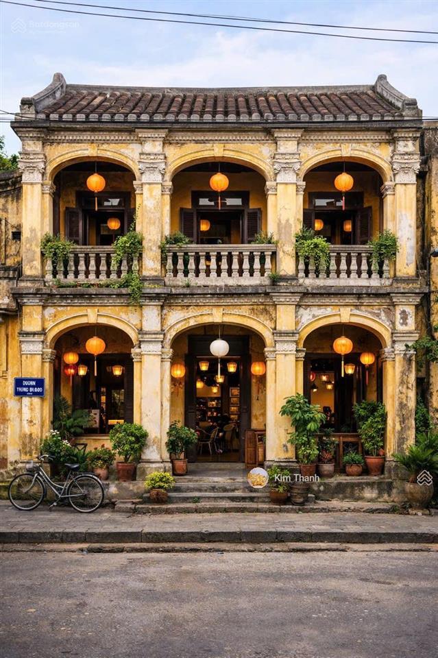 Cần bán nhà cổ pháp 2 mặt tiền đường phan bội châu, hội an, ngang 10m, dòng tiền tốt, giá 35 tỷ