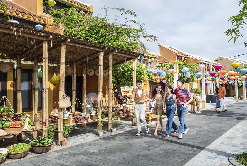 Cần bán nhà cổ pháp 2 mặt tiền đường phan bội châu, hội an, ngang 10m, dòng tiền tốt, giá 35 tỷ