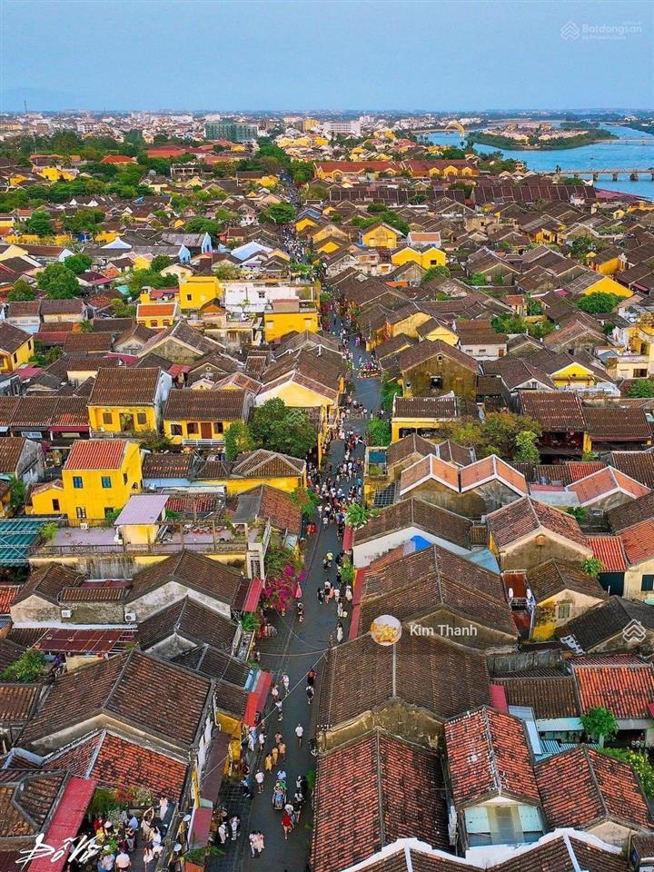 Cần bán nhà phố cổ đường trần phú, hội an, sát chùa cầu khai thác 170 triệu tháng