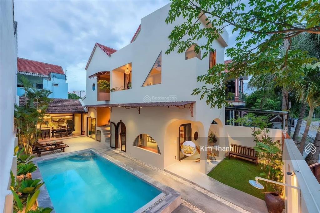 Siêu phẩm nhà mặt phố lý thái tổ view lúa cực đẹp, dt cho thuê 50 triệu tháng, giá chỉ 11 tỷ