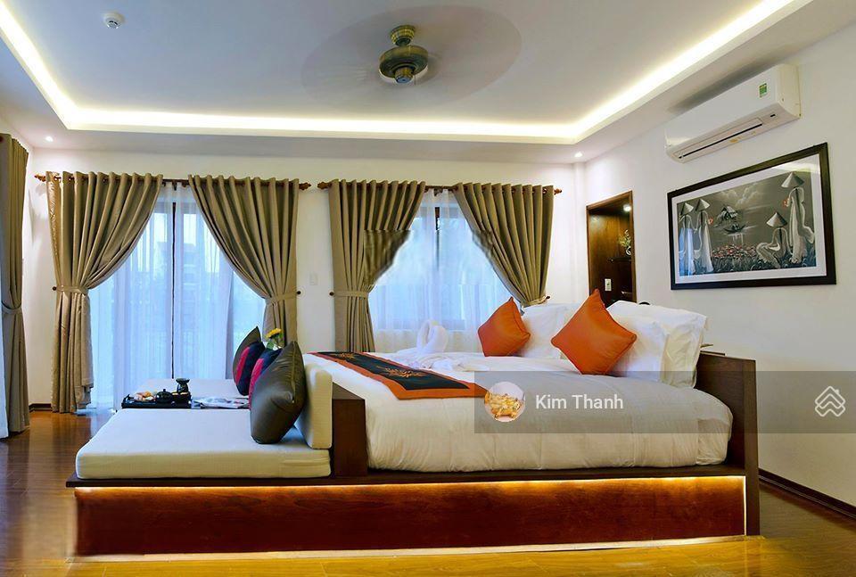 Cho thuê khách sạn 105 phòng ngay trung tâm phố cổ hội an, giá cho thuê rất tốt