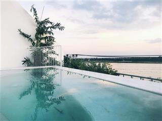 Bán khách sạn 6 tầng view sông thu bồn 104 phòng cách phố cổ 900m