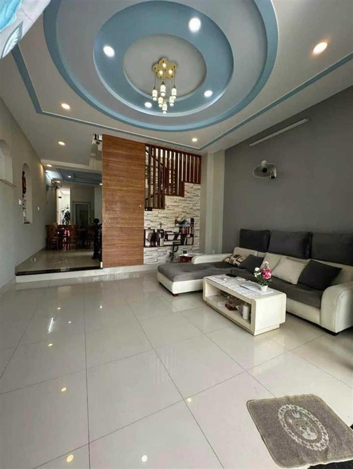 Chú thảo cần tiền làm ăn bán nhà đường thái phiên, p8, quận 11. 60,16m2  4,870 tỷ