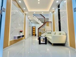 Còn gì để chê nữa  mua ngay thôi  nhà trần khắc chân  giá chỉ 1,690 tỷ  dt 44,1m2 thông thoáng