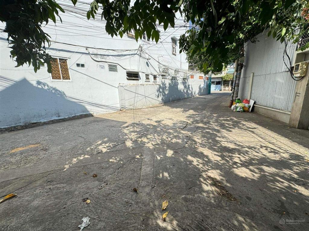 Ngộp bank! bán gấp đất bình thạnh 80m2 hẻm 5m ung văn khiêm xây mới 4 tầng. giá 10tỷ699