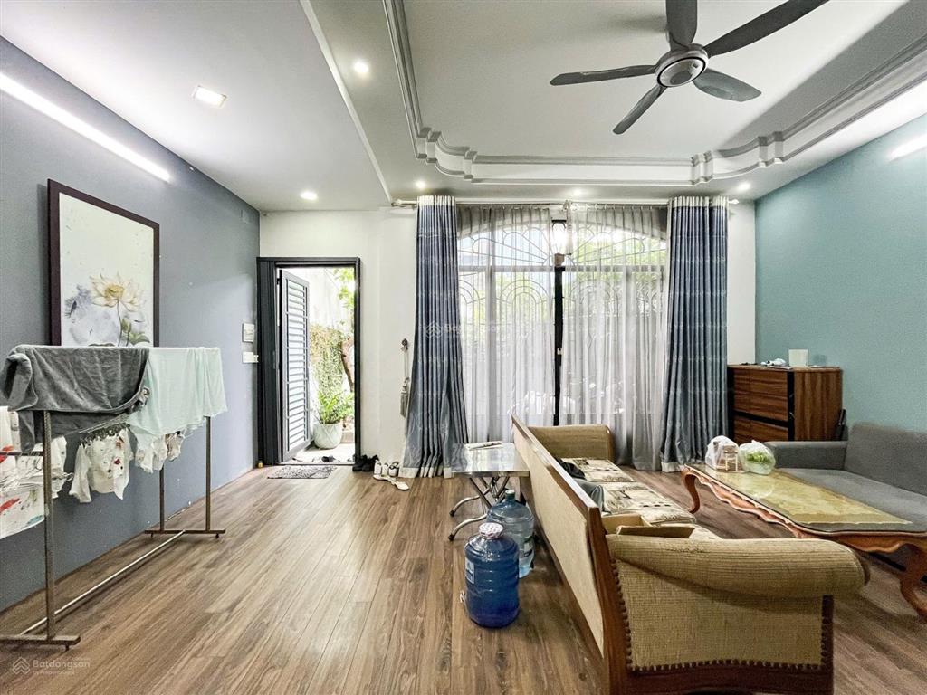 Hẻm 6m có lề! bán nhà (4x13m) 4 tầng mới cứng  4pn5wc ngay ngã tư hàng xanh bình thạnh