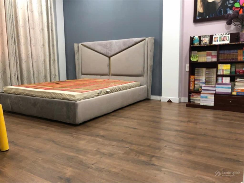 Hẻm 6m có lề! bán nhà (4x13m) 4 tầng mới cứng  4pn5wc ngay ngã tư hàng xanh bình thạnh