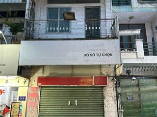 Hẻm to ngay vincom nguyễn xí! bán nhà 76m² sẵn cầu 2 tầng cách mặt tiền 50m. giá 8 tỷ 2