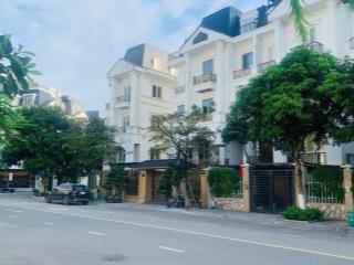 Bán biệt thự lideco, quốc lộ 32, 26 tỷ, 162m2, 6pn, 5wc, 5 tầng, pháp lý đầy đủ