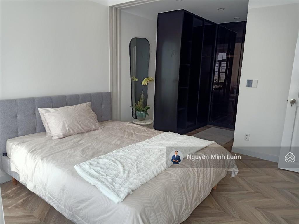 Thuê penthouse phú mỹ hưng quận 7 tphcm vị trí trung tâm đi đâu cũng tiện. ngay 0935 382 ***